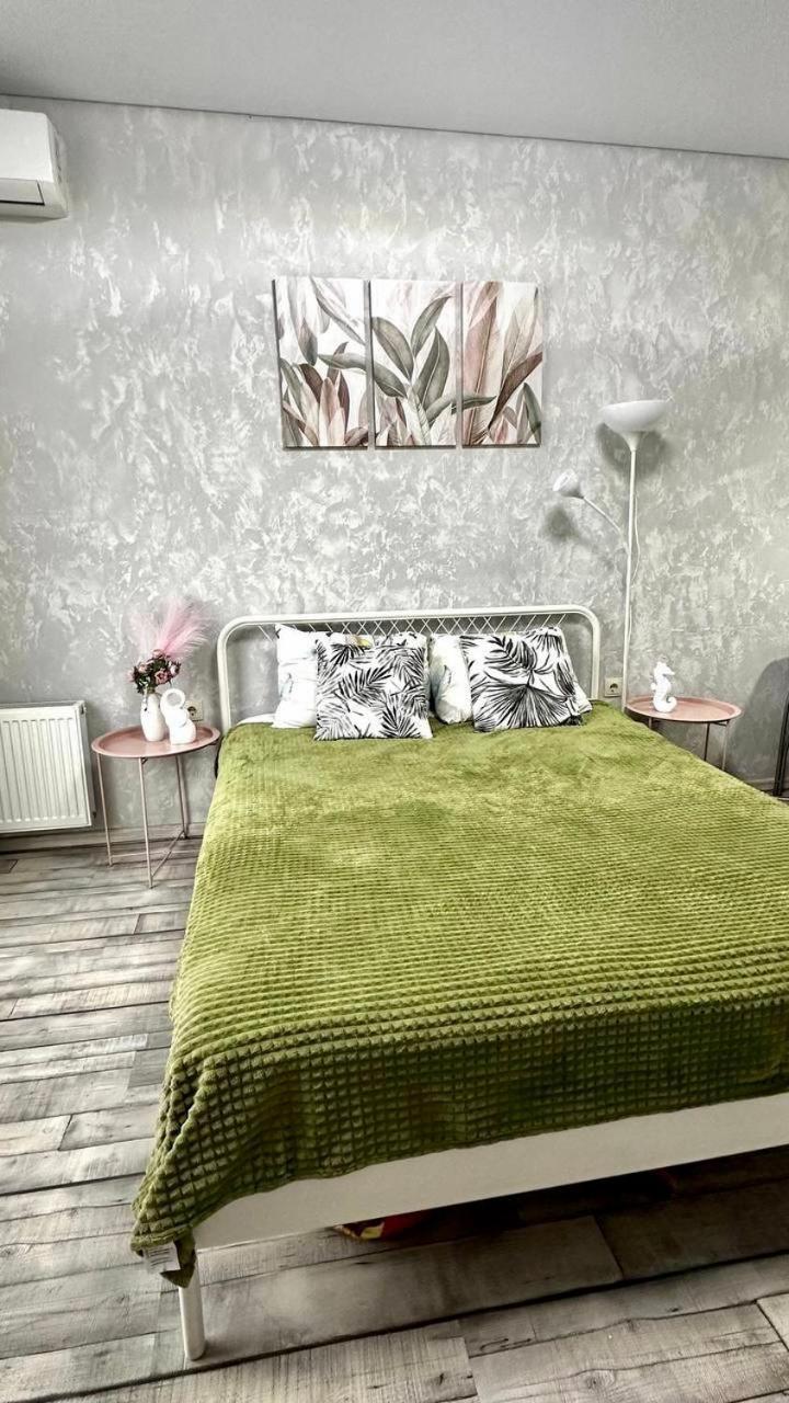 Pirosmani 18D, 14 Floor Apartment Батуми Екстериор снимка
