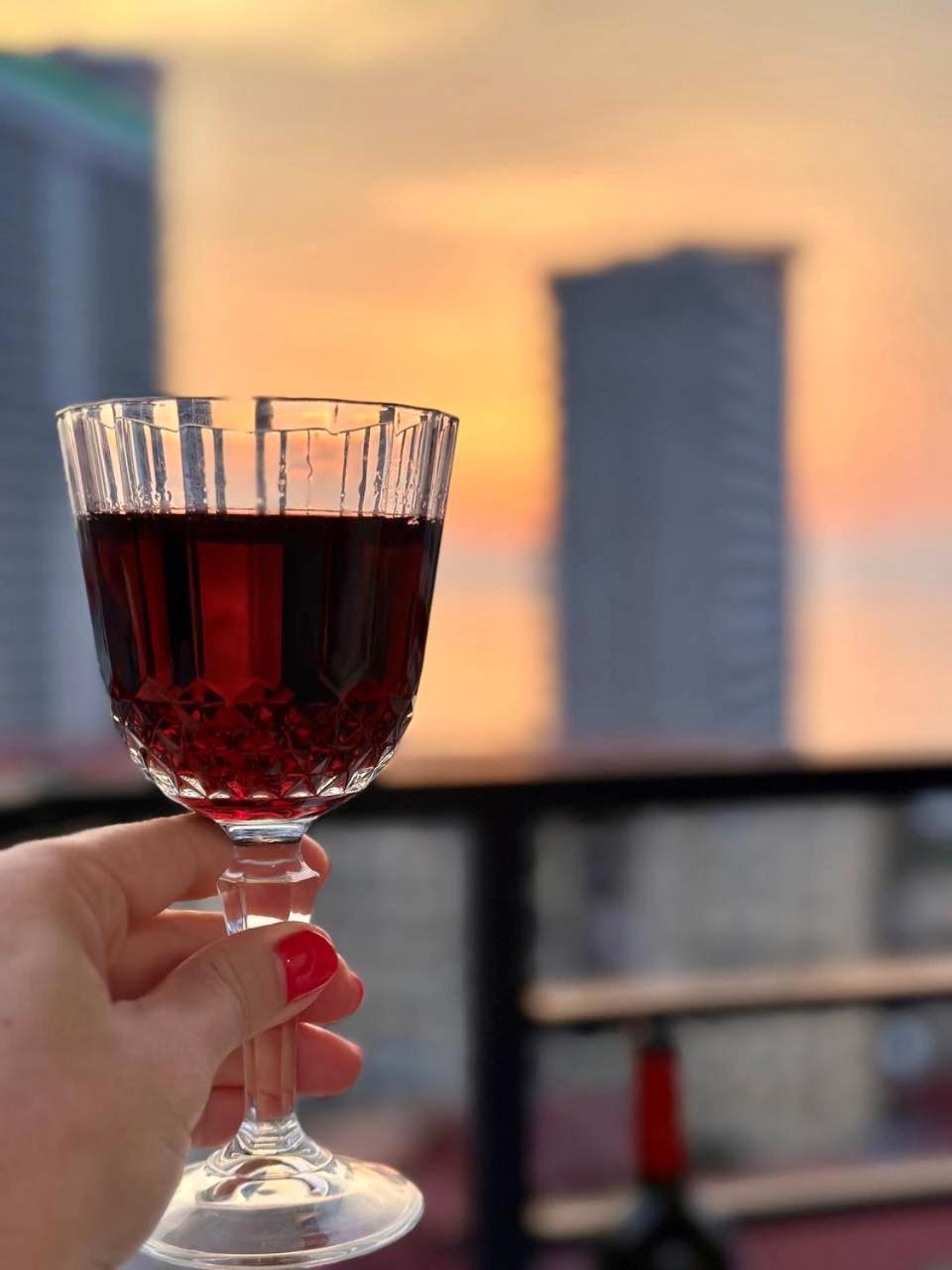 Pirosmani 18D, 14 Floor Apartment Батуми Екстериор снимка